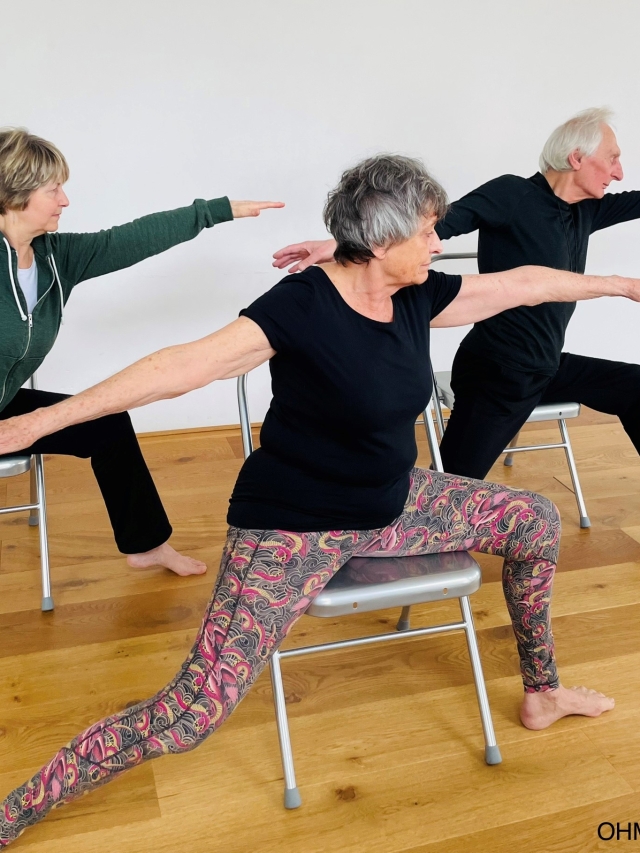 Stoelyoga met Euying